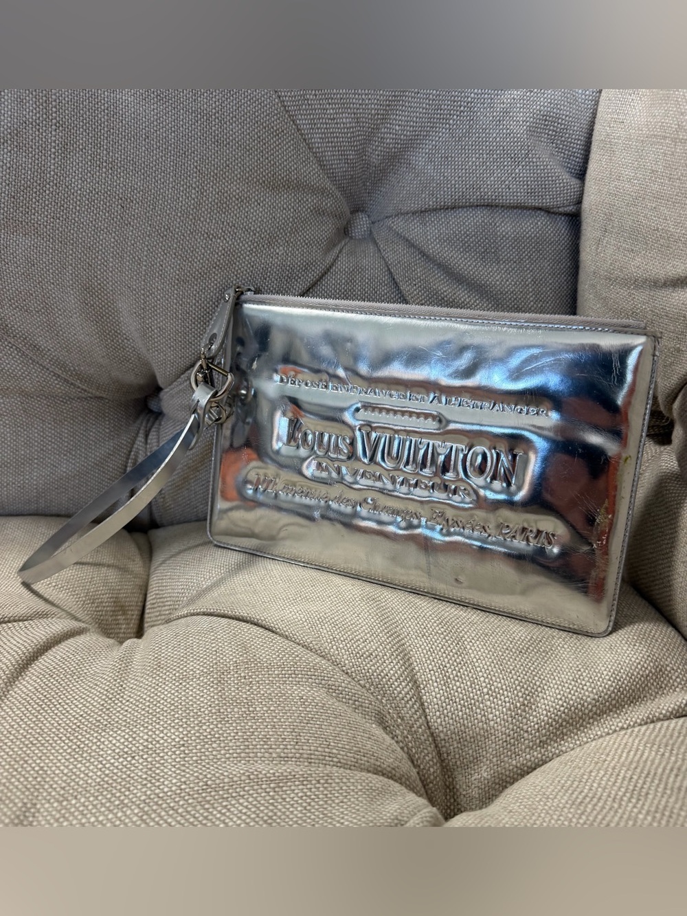 🩶Louis Vuitton Metallic Silver Mirror Miroir Clutch Bag